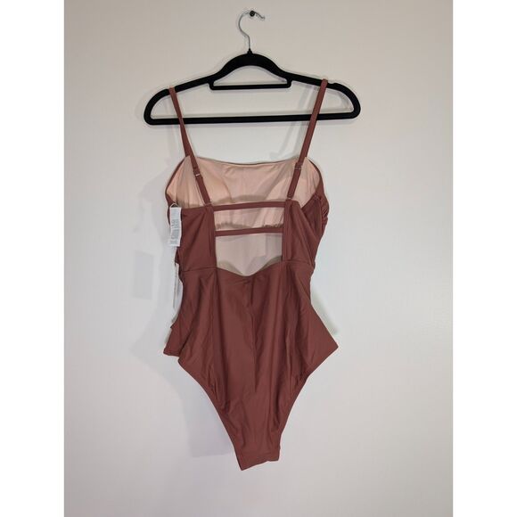 Cupshe NWT Blush Red Strappy Cutout One Piece Swimsuit Size M Tummy Control - Picture 3 of 10